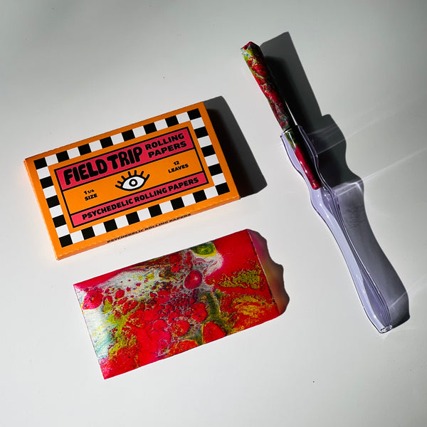 Dank Duo: Purple Glass Holder + Psychedelic Papers