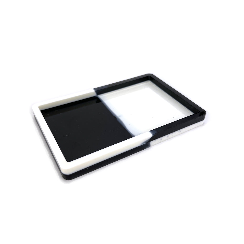Mini Resin Rolling Tray - Black & White